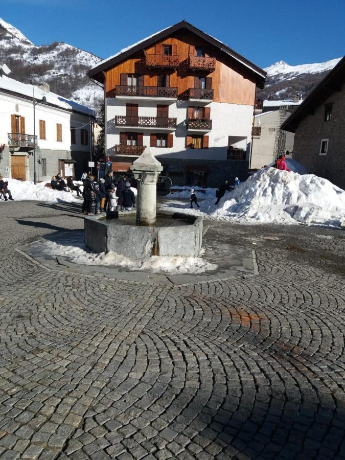 Deacons Lodge Bardonecchia Εξωτερικό φωτογραφία