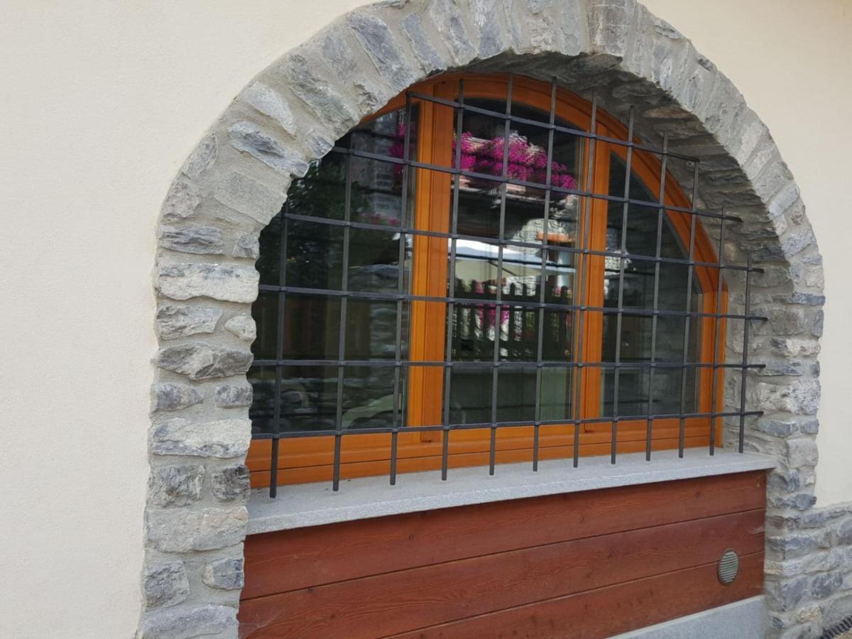 Deacons Lodge Bardonecchia Εξωτερικό φωτογραφία